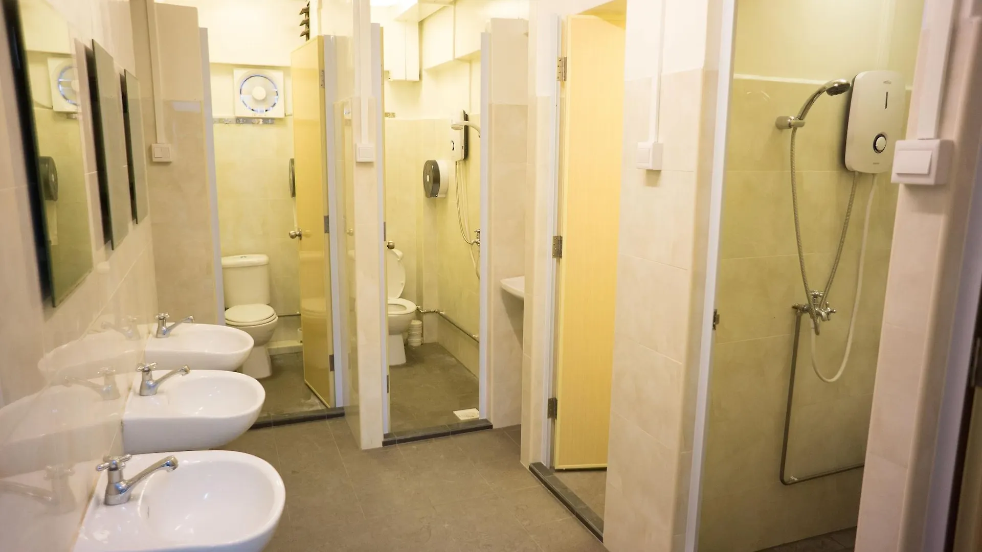 Ark Hostel Singapore
